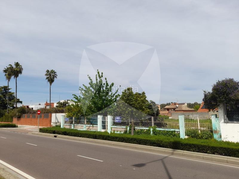 Foto bd0bdf7e-091e-442f-a815-68c451f04985. Terreny residencial a Avenida Elvas Badajoz