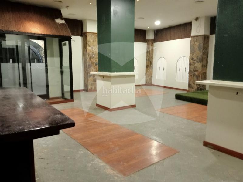 Foto 364b7fd7-c021-44a4-beb1-cb527a806eed. Alquiler local comercial local adaptado en alquiler, zona centro en Badajoz