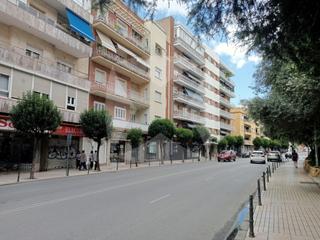 Lloguer Local Comercial  N/a. Local en alquiler adaptado de 119 m2 en planta baja y 119 m2 en