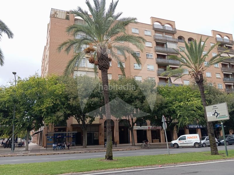 Foto ba10bdc4-ac11-4712-a09a-8a6f1c42c044. Aparcament cotxe a Valdepasillas - La Paz - Huerta Rosales Badajoz