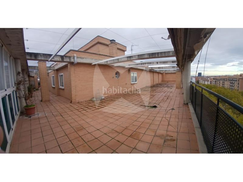 Foto c5a7dc11-5469-44db-95ba-2e9c90f814da. Attico con parcheggio in Maria Auxiliadora - Barriada de Llera Badajoz