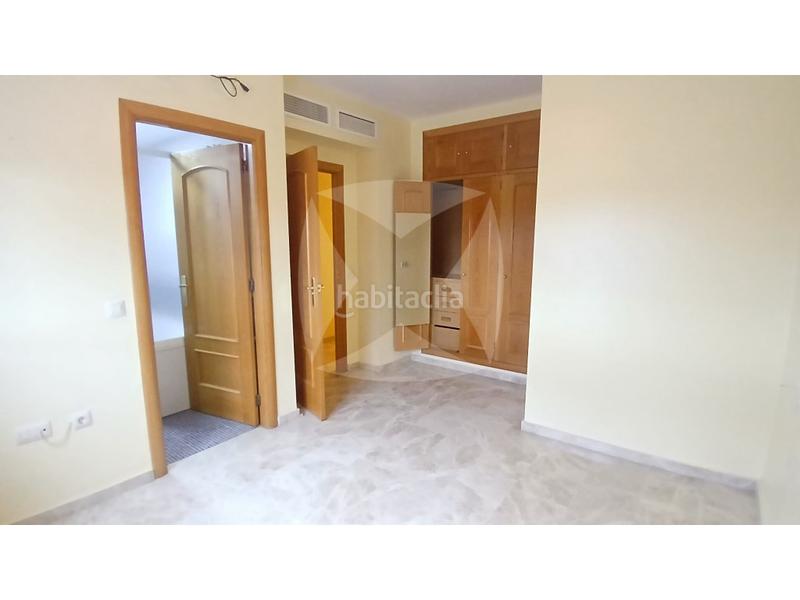 Foto d234b79d-e1e5-4ede-85c5-416ed5f2bce0. Attico con parcheggio in Maria Auxiliadora - Barriada de Llera Badajoz