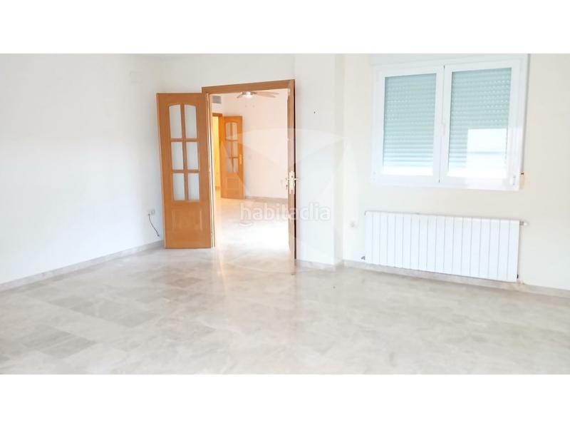 Foto f54c6ee9-f382-4d94-baf0-0c27bbe5c307. Attico con parcheggio in Maria Auxiliadora - Barriada de Llera Badajoz