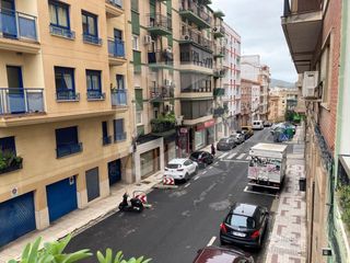 Flat  Calle diego maría crehuet. Piso en venta con 6 dormitorios, piscina y patio de 250m2. zona