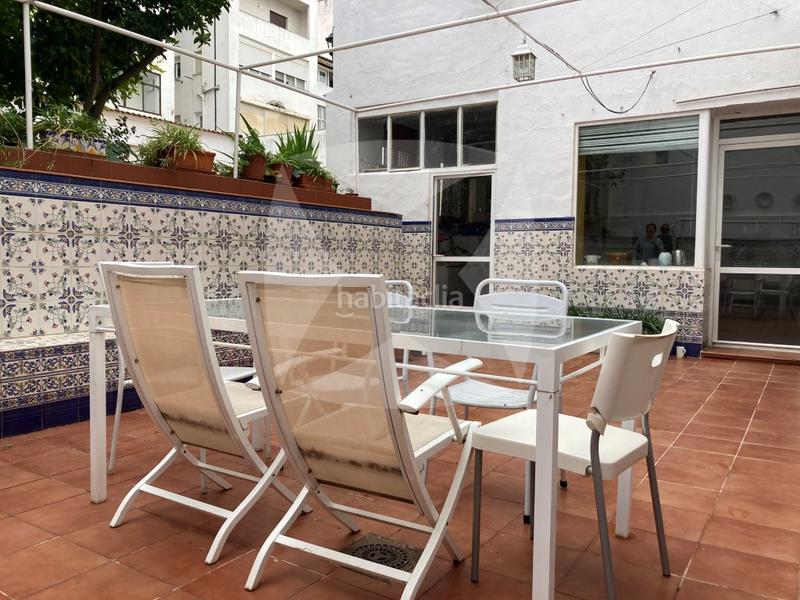 Foto 0dc2d85d-53de-40e4-9829-c431d85275bc. Flat with parking pool in Casco Antiguo Cáceres