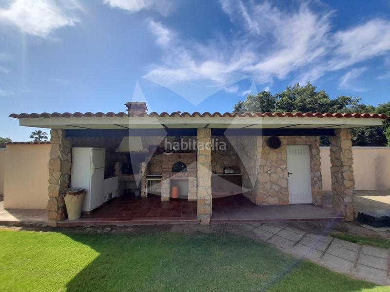 Foto 4f4300b5-295e-4d32-87fb-a795261297d9. Chalet con parcheggio piscina in Avenida Elvas Badajoz