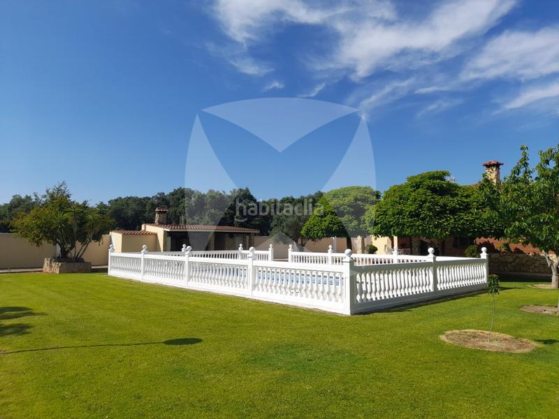 Foto bc080064-de8d-4d0f-881b-5d3532dddf86. Chalet con parcheggio piscina in Avenida Elvas Badajoz