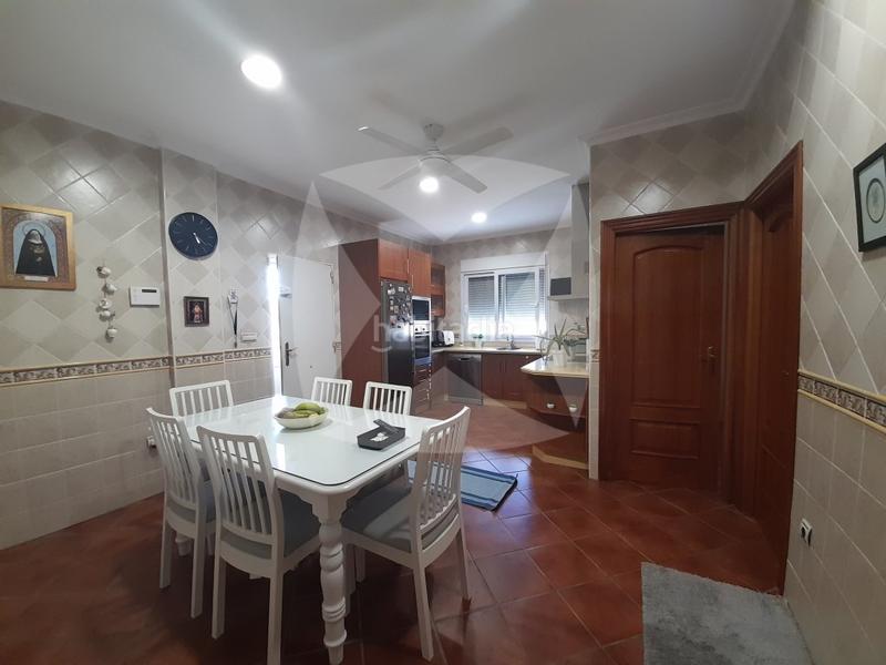 Foto fbae0213-d7c2-4f52-bd07-70fb3b804992. Chalet con parcheggio piscina in Avenida Elvas Badajoz