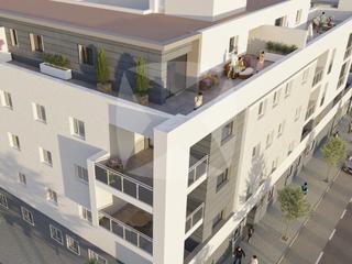 Àtic  N/a. Ático de 4 dormitorios y 2 baños con amplia terraza