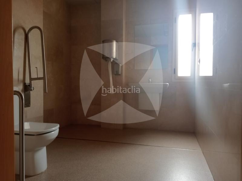 Foto 8d0dbb2c-f7c4-4bcb-95cf-f0561246e6b3. Location local commercial dans Ruta de la Plata Cáceres