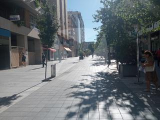 Affitto Locale commerciale  Calle san pedro de alcantara. Local en venta o alquiler de unos 45 m2. zona centro