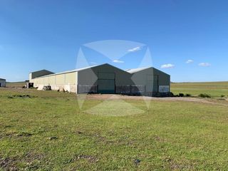 Affitto Capannone industriale  Olivenza. Alquiler nave industrial de 2.700 m2 zona olivenza