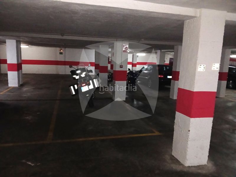 Foto ec63a49d-a11b-4854-985e-a39e9d18b0b8. Miete autoparkplatz in Maria Auxiliadora - Barriada de Llera Badajoz