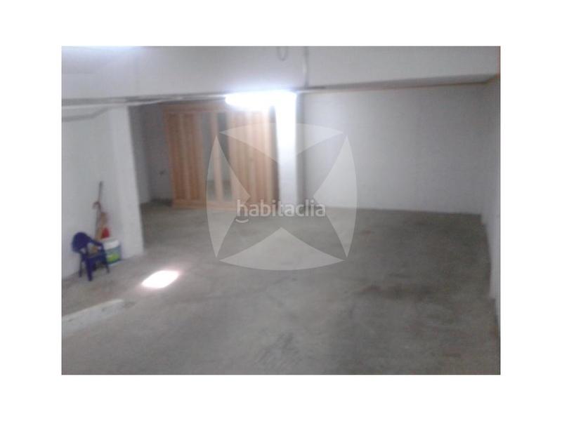 Foto 3d227250-0a42-4165-b810-b367dca23107. Reihenhaus mit parking in Avenida Elvas Badajoz