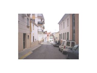 Affitto Casa  Calle san fermin. Casa en alquiler con patio,situada en la zona de plaza italia
