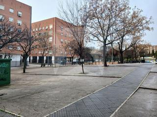 Local commercial  N/a. Local comercial,zona moctezuma