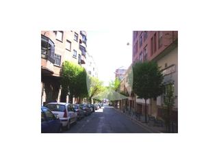 Lloguer Local Comercial  N/a. Local comercial en venta y alquiler , situado en la zona de colo