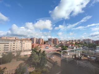 Lloguer Pis  N/a. Piso amueblado con amplia terraza en valdepasillas