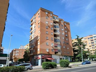 Pis a Avenida Juan Pereda Pila