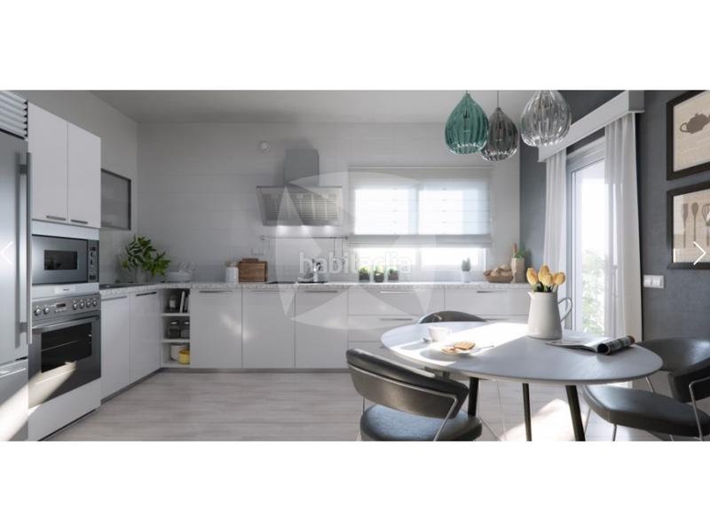 Foto 55fac071-c334-4f7d-8aab-4b520c709566. Àtic amb aparcament piscina a Valdepasillas - La Paz - Huerta Rosales Badajoz