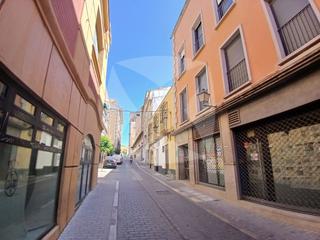 Affitto Locale commerciale  Calle zurbaran. Local comercial adaptado en alquiler, zona centro.