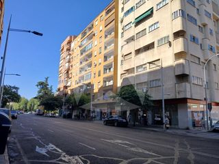 Lloguer Pis  Avenida fernando calzadilla. Vivienda en alquiler amueblado para estudiantes, zona centro.