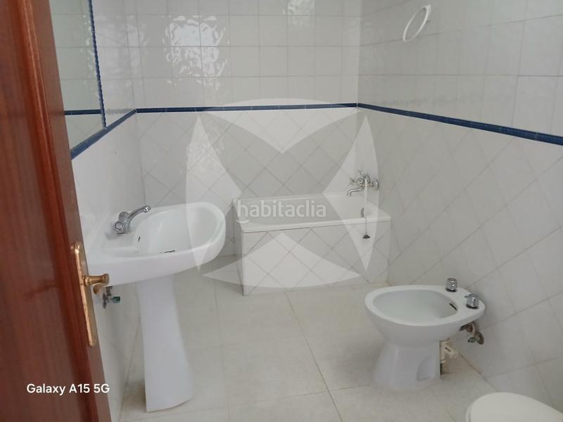 Foto 43dc968a-6234-41f5-bf6f-a5c9ee684546. Chalet avec parking dans Dehesilla de Calamón - Campomanes Badajoz