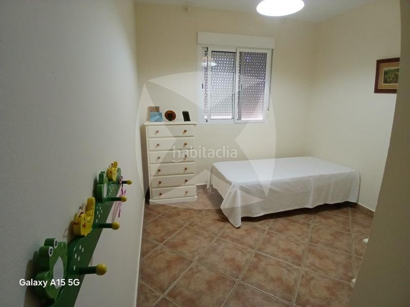 Foto 8bfcf279-765d-4592-bd34-8ed2654e8829. Chalet avec parking dans Dehesilla de Calamón - Campomanes Badajoz