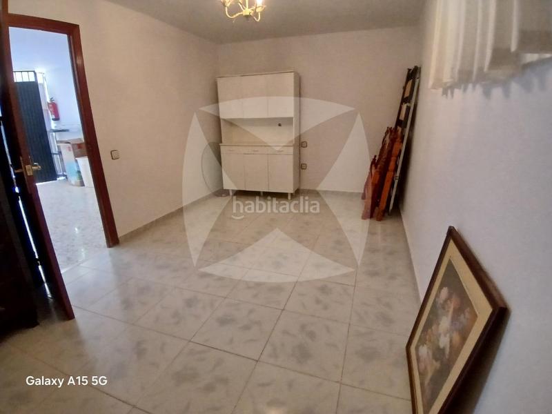 Foto b7770979-a579-49a1-b417-599771073391. Chalet avec parking dans Dehesilla de Calamón - Campomanes Badajoz