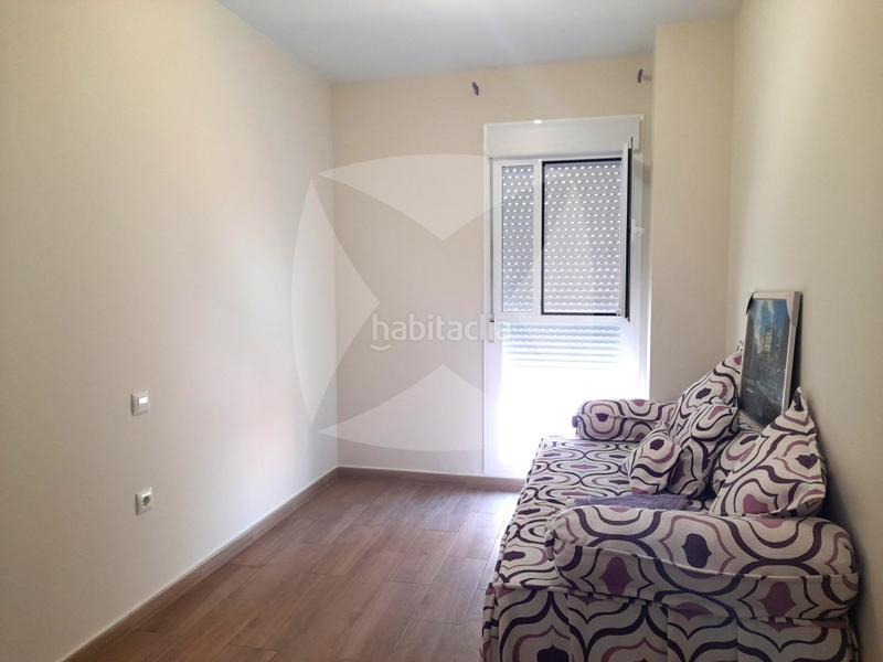 Foto 6d8a14f7-09b0-4a82-9acb-111fb1281e6e. Pis amb aparcament a Golf Guadiana Badajoz