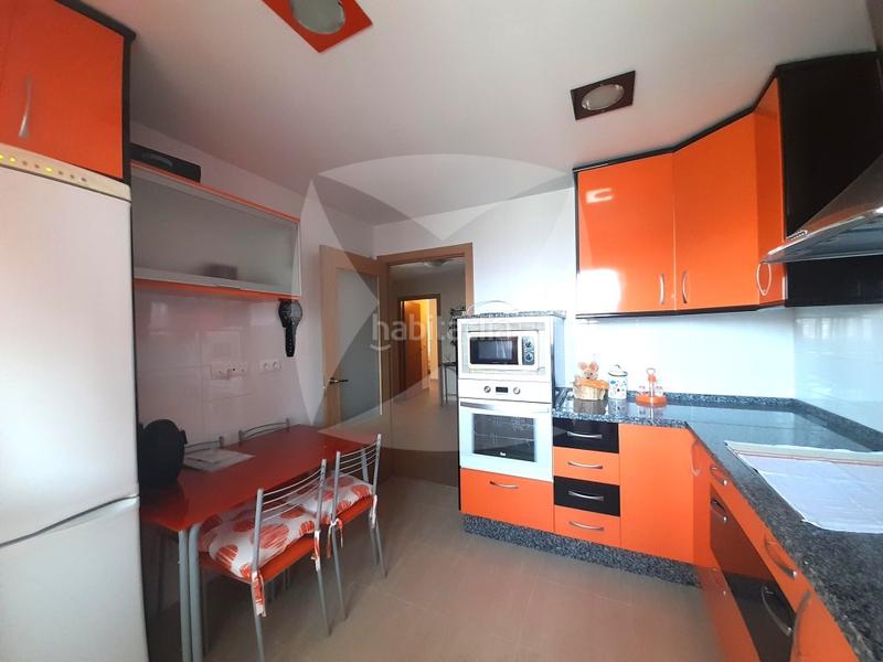 Foto e6b6001c-8557-414b-81b2-ff67f89205df. Pis amb aparcament a Golf Guadiana Badajoz