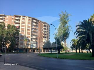 Location Appartement  N/a. Piso en alquiler amueblado en zona de valdepasillas.