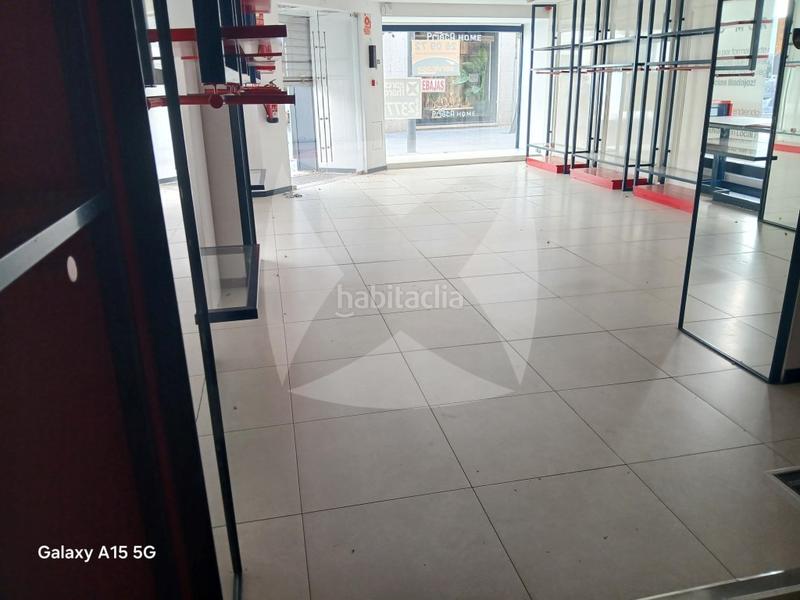 Foto 182db544-1050-4f7e-8f5b-e712347d35f6. Alquiler local comercial local adaptado en alquiler haciendo esquina, zona centro en Badajoz