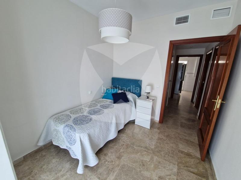 Foto 01992426-fdb0-4cc9-8aad-721c169d8bee. Alquiler ático atico duplex amueblado en alquiler con garaje y trastero. zona jardines del guadiana en Badajoz
