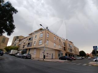 Pis a La Estación. Vivienda en venta con plaza de garaje y trastero. zona san ferna