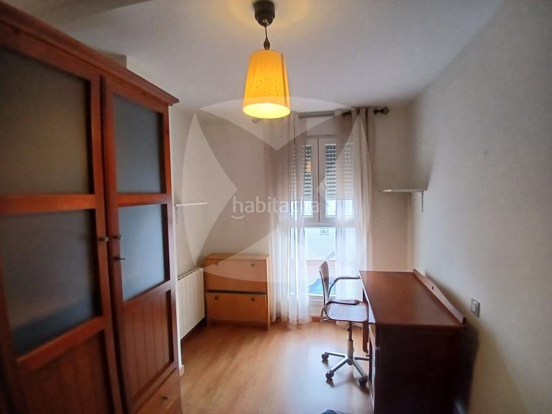 Foto 450817bb-7bb3-4724-b83d-f02e41243942. Pis amb aparcament a La Estación Badajoz