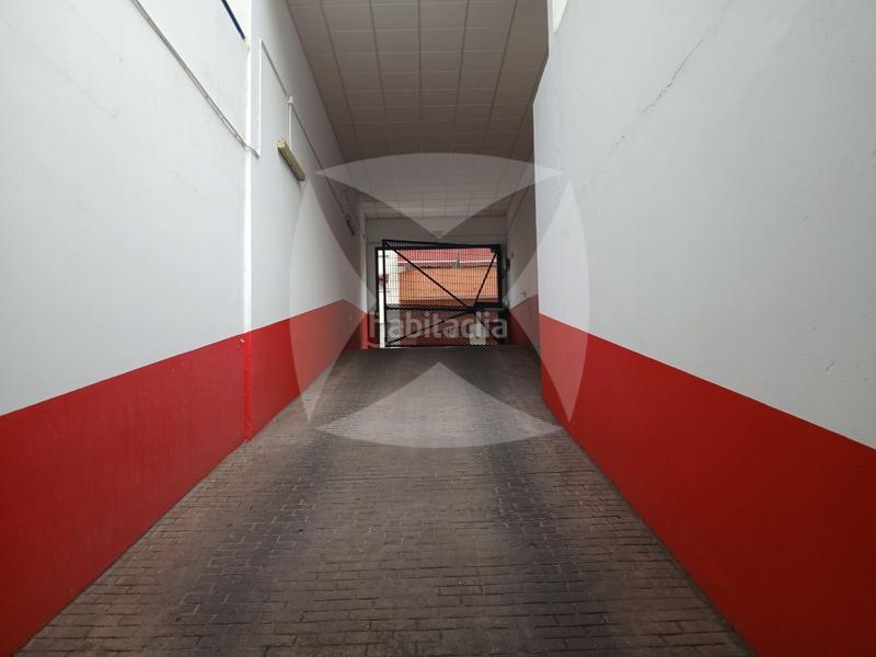 Foto a10b0cf4-1298-4074-928d-eac9408a1162. Pis amb aparcament a La Estación Badajoz