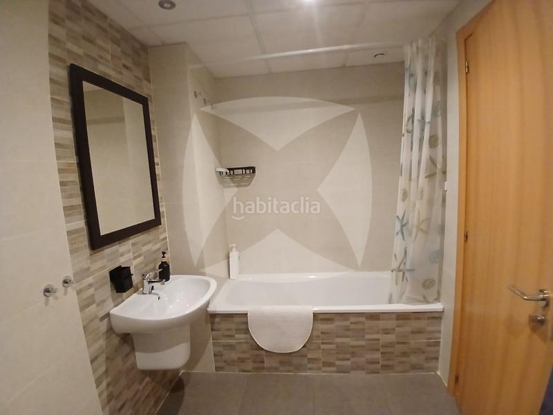 Foto c2a0f244-8e25-46b1-93c8-f1c1155d60da. Pis amb aparcament a La Estación Badajoz