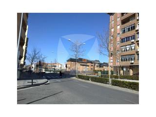Appartement  N/a. Piso en venta de tres dormitorios, zona el perú