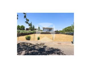 Terreny residencial  Calle embalse garcia sola. Parcela urbana haciendo esquina en venta. zona las vaguadas.