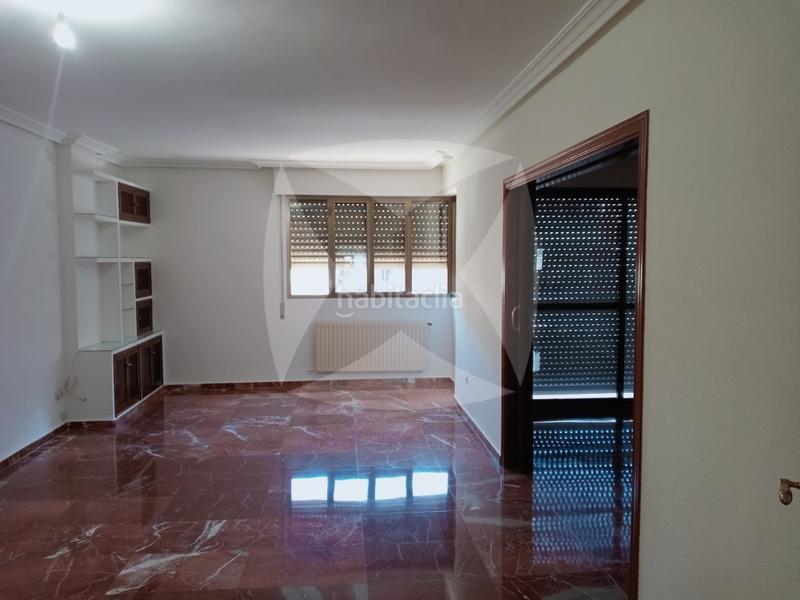 Foto c14eaecf-aaca-4f46-bcfb-09c8447d3d62. Appartamento con riscaldamento parcheggio in Pardaleras Badajoz