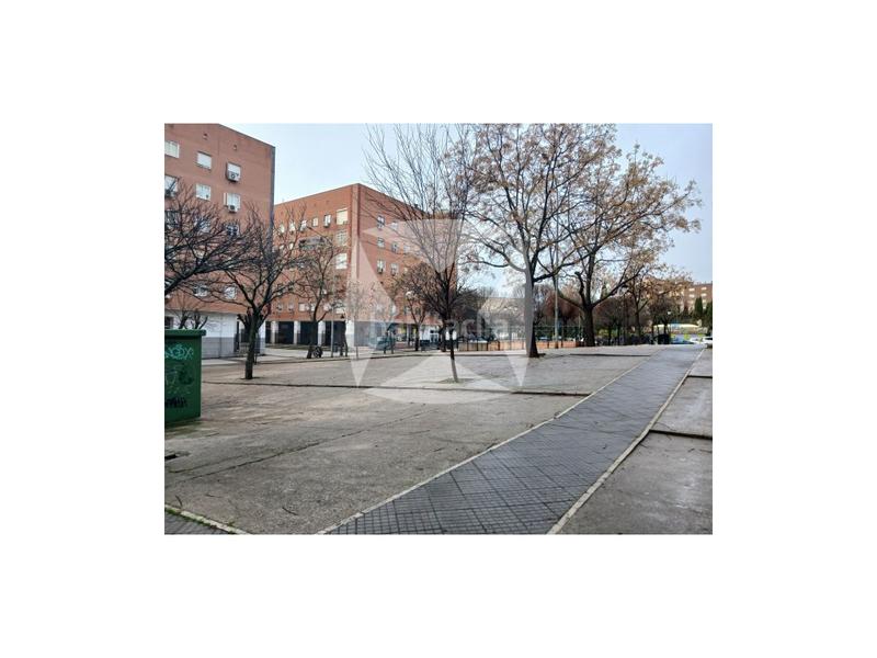 Foto 0e944635-bea7-4ac4-94fd-4602cd849bd5. Posto auto in Centro Cáceres