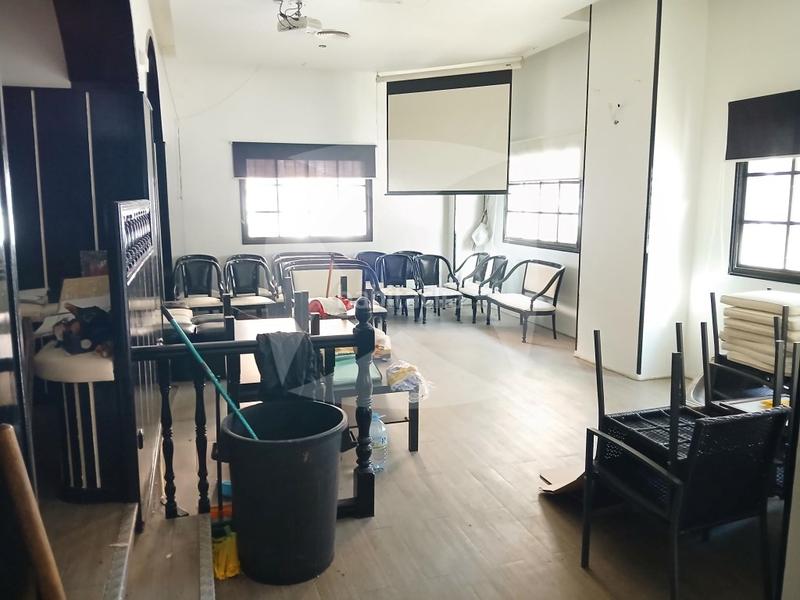 Foto 6a2bf470-d20c-47b5-a55c-46303370c255. Local commercial dans Valdepasillas - La Paz - Huerta Rosales Badajoz