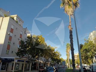 Miete Autoparkplatz  N/a. Plaza de garaje en alquiler. zona valdepasillas
