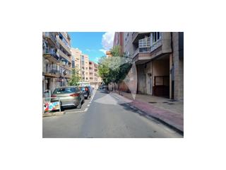 Lloguer Aparcament cotxe  N/a. Plaza de garaje en alquiler, zona colón