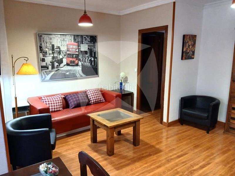 Foto 3c384f35-0adb-4325-9e78-96ebe5e8855e. Lloguer apartament a avenida fernando calzadilla 14 a Badajoz