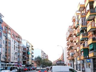 Appartement  N/a. Piso en venta , de tres dormitorios en la avd de ricardo carapet