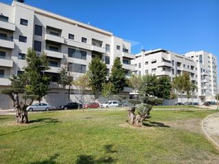 Lloguer Pis  N/a. Apartamento amueblado, garaje, piscina y pistal de padel en avda