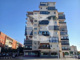 Flat  Avenida santa marina. Piso reformado en santa marina, con vistas al rio y ubicacion in