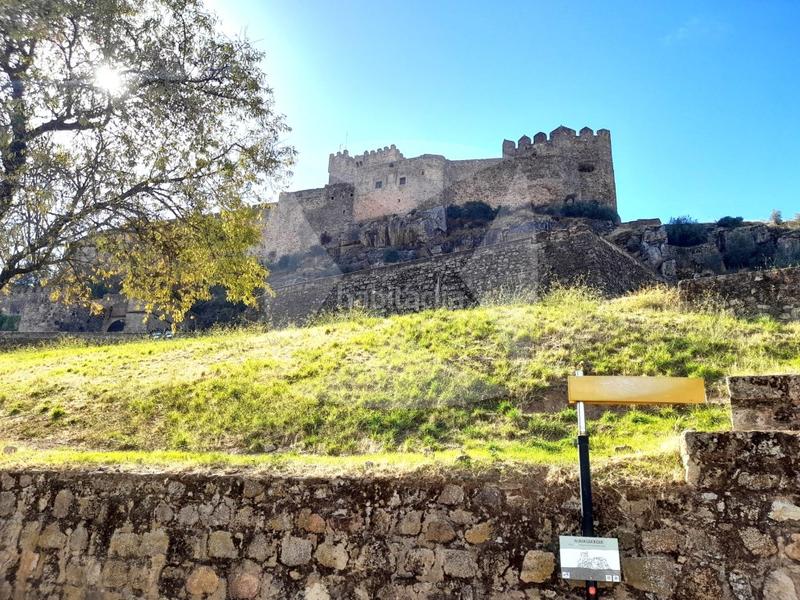 Foto 078a303d-8582-4e93-bd2f-ca28a7149086. Casa a Alburquerque